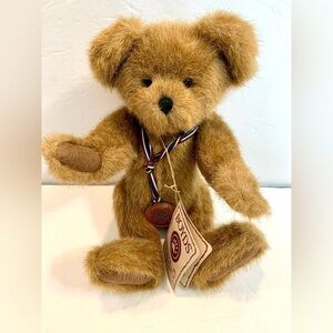 Boyd’s Bears Biblical “John” 10” Bear with Bible Verse 3:16 Style 94808